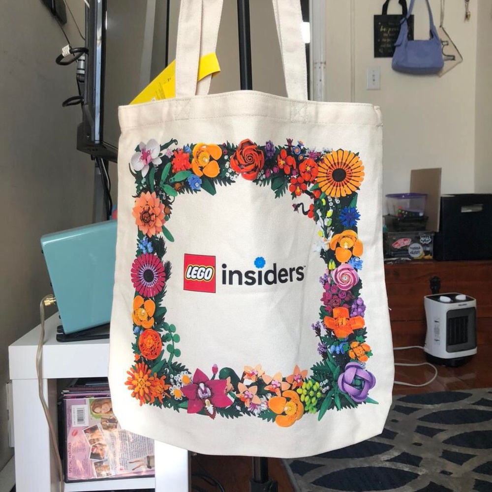 lego insiders botanical garden tote bag